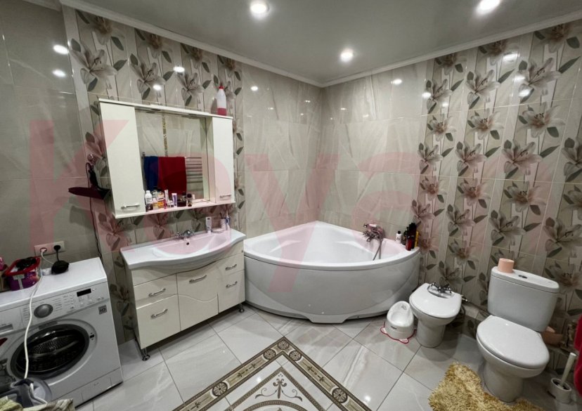 Аренда 2-комн. квартиры, 75 кв.м фото 4 Аренда 2-комн. квартиры, 75 кв.м фото 4