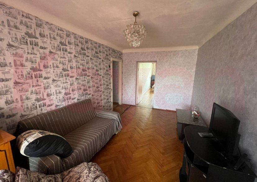 Продажа 3-комн. квартиры, 60 кв.м фото 0