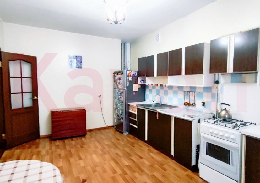 Продажа 2-комн. квартиры, 80 кв.м фото 2